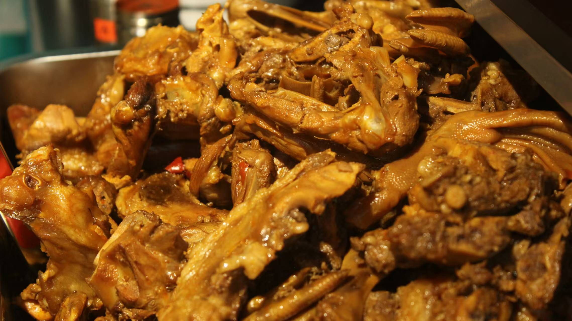 卤味成本构成有哪些?看清这五笔钱,做卤菜才能越卖越赚不掉坑!(图2) 卤味成本构成有哪些?看清这五笔钱,做卤菜才能越卖越赚不掉坑!(图2)