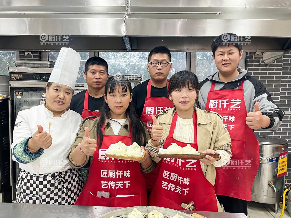 想开个早餐店去哪里学?哪里靠谱?零基础开早餐店能不能做(图2) 想开个早餐店去哪里学?哪里靠谱?零基础开早餐店能不能做(图2)