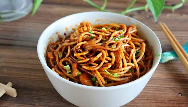 揭秘正宗美味，热干面培训开启美食之旅(图1)