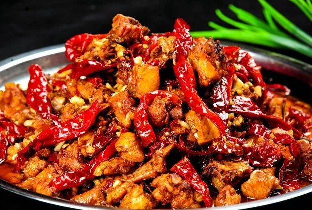 辣子鸡怎么做好吃？辣子鸡制作方法(图1)