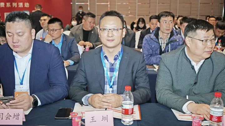 厨仟艺荣获山东省第七届团餐产业大会名优小吃展最具人气奖。(图3)