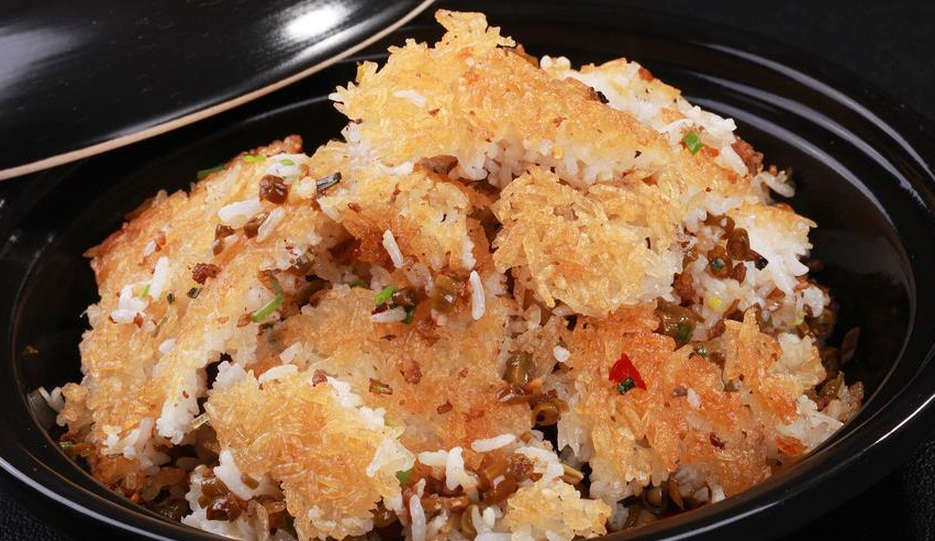 锅巴饭的锅巴怎么做？