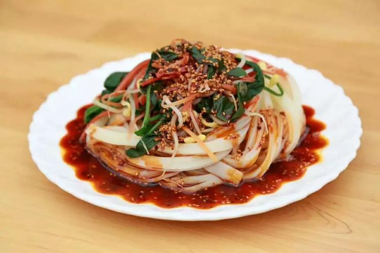 6元一份的凉皮能挣多钱？摊位利润怎么算，别被表象骗了！(图2)