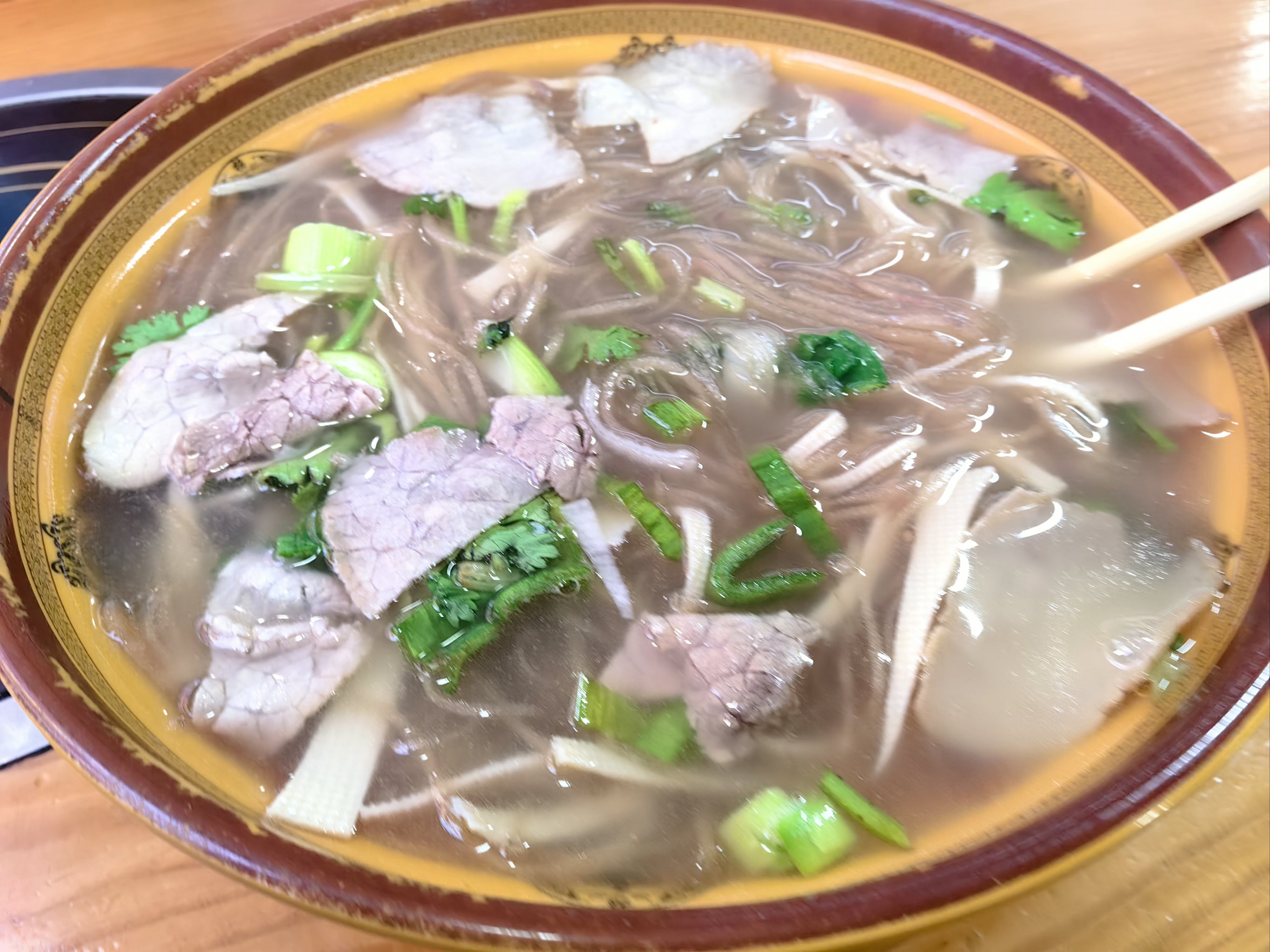 做牛肉汤一年挣多少钱？成本明细全拆，创业别盲目！
