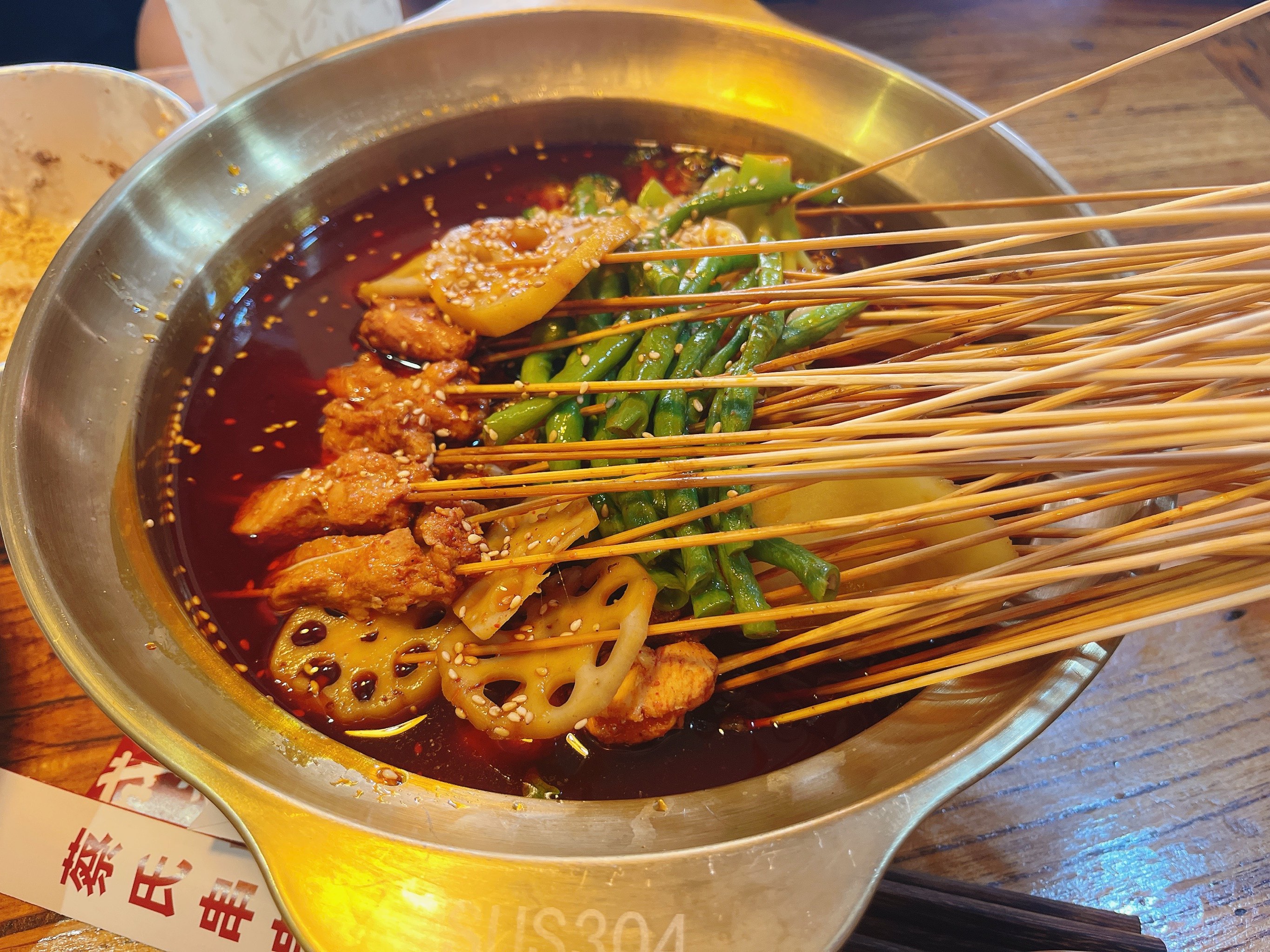冷锅串串的做法及佐料有多重要？学对配方，轻松日入千元不是梦！