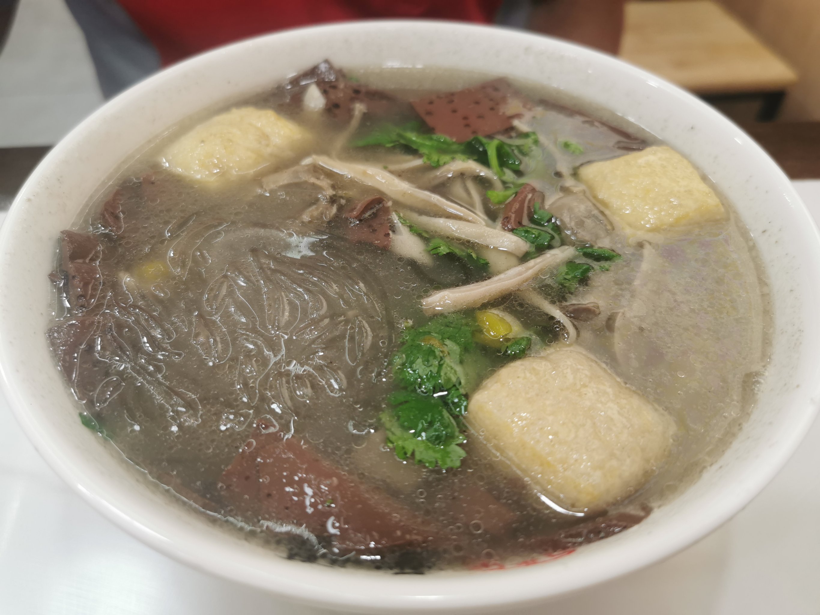 鸭血粉丝汤挣钱吗？味道香生意火，看懂背后的秘密才知道值不值！(图3)