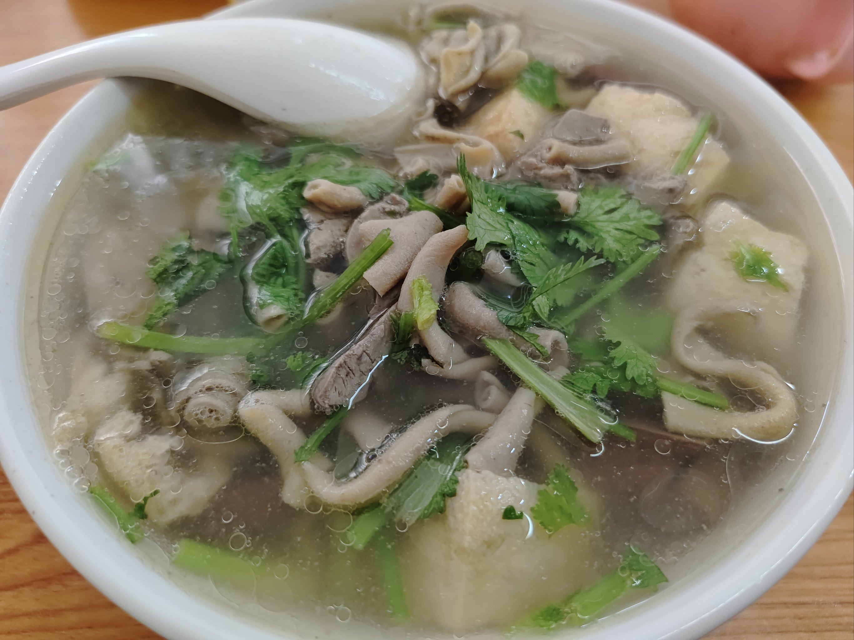 鸭血粉丝汤配方商用怎么调才够味？香浓不腥、鲜辣爽口的关键全在这！(图3)