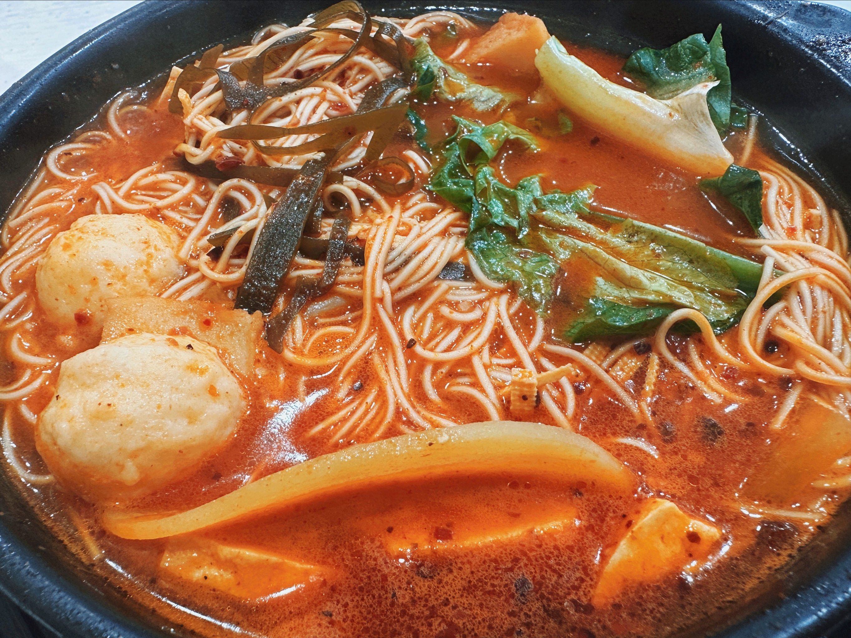 砂锅面怎么做?掌握这几个关键步骤,家常一碗面也能做出小馆子的味道!(图4) 砂锅面怎么做?掌握这几个关键步骤,家常一碗面也能做出小馆子的味道!(图4)