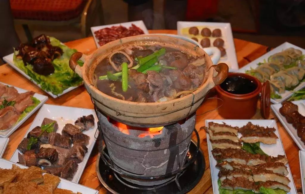 预算有限能做打边炉吗?一份适合新手的投资规划表给你(图2) 预算有限能做打边炉吗?一份适合新手的投资规划表给你(图2)