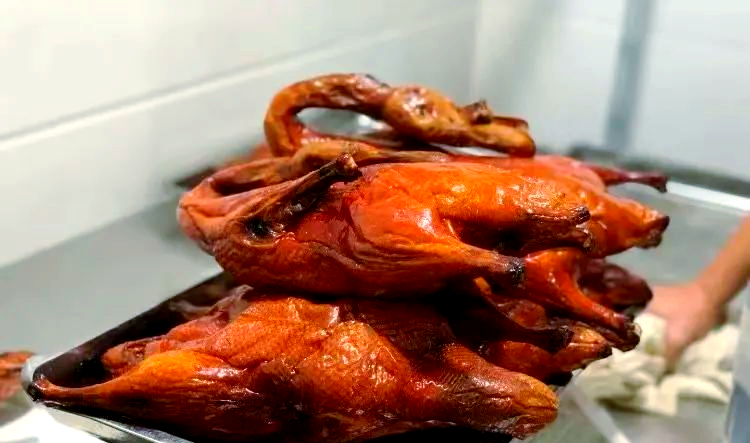 做安徽红皮鸭子总上色不均？掌握做法，创业如何破局(图3)