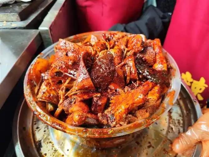 学麻辣香锅一般多少钱？学费差在哪儿，技术难点和开店重点一次讲透！(图3)