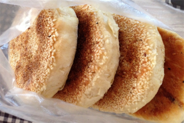 老式马蹄烧饼做法怎么学才正宗?关键步骤与新手常见问题解析(图3) 老式马蹄烧饼做法怎么学才正宗?关键步骤与新手常见问题解析(图3)