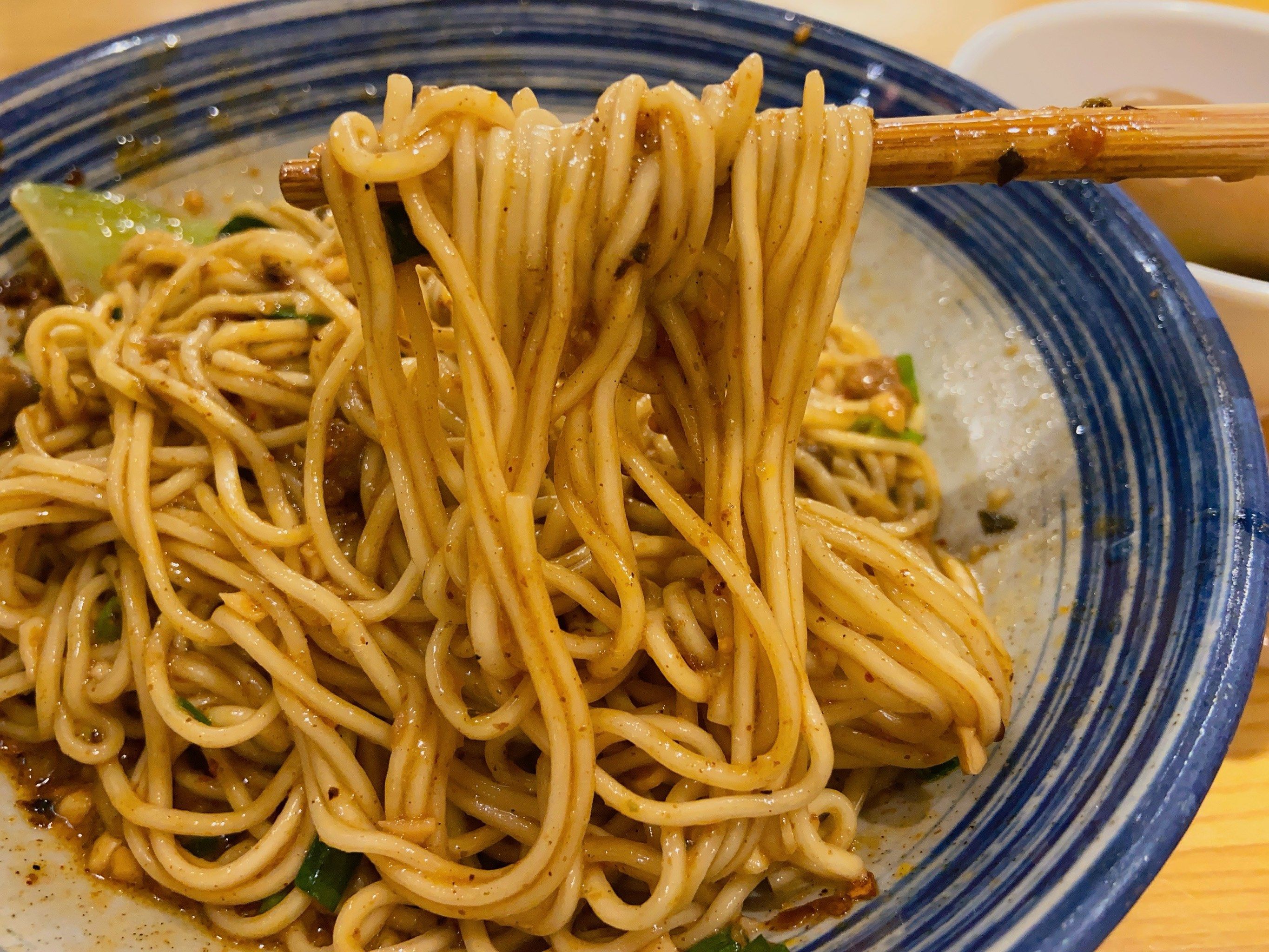 四川担担面正宗做法与配料怎么掌握？关键细节搞懂味道才对(图2)