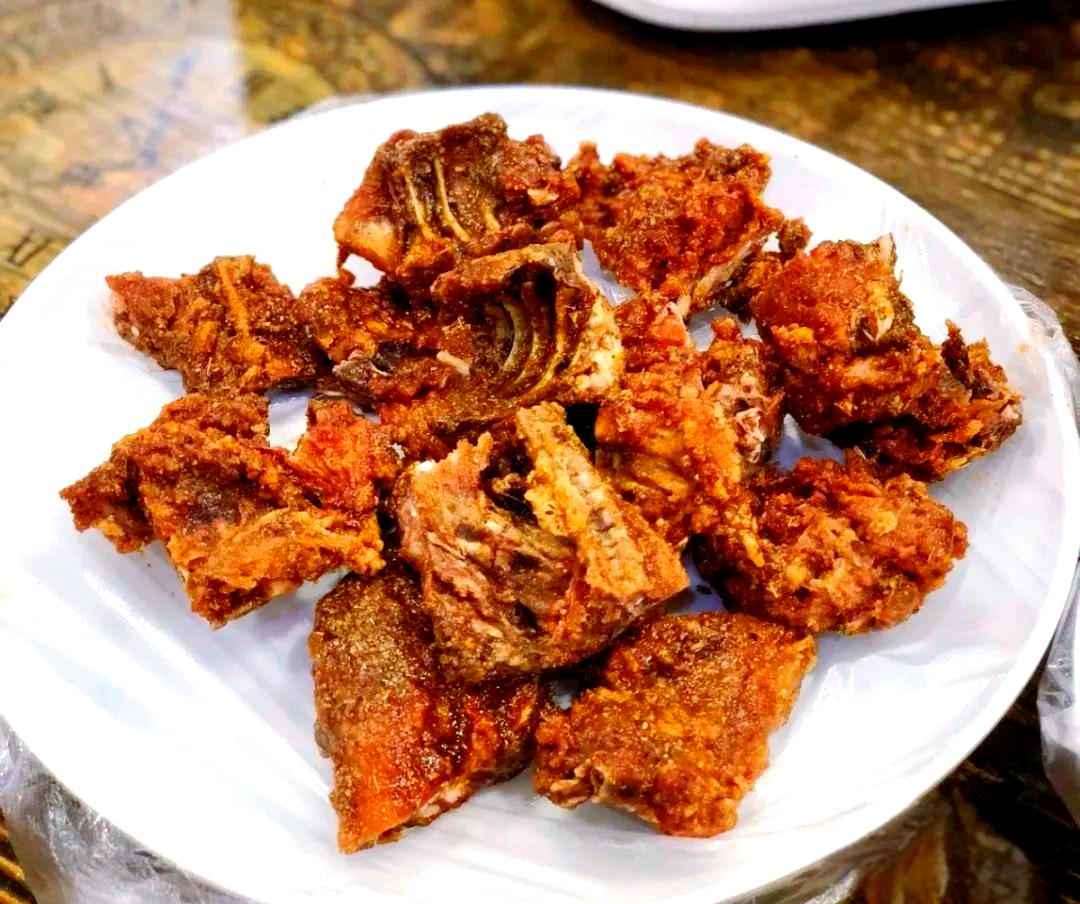 学炸鸡架费用是多少？培训价格与开店技巧全解析，新手必看！(图2)