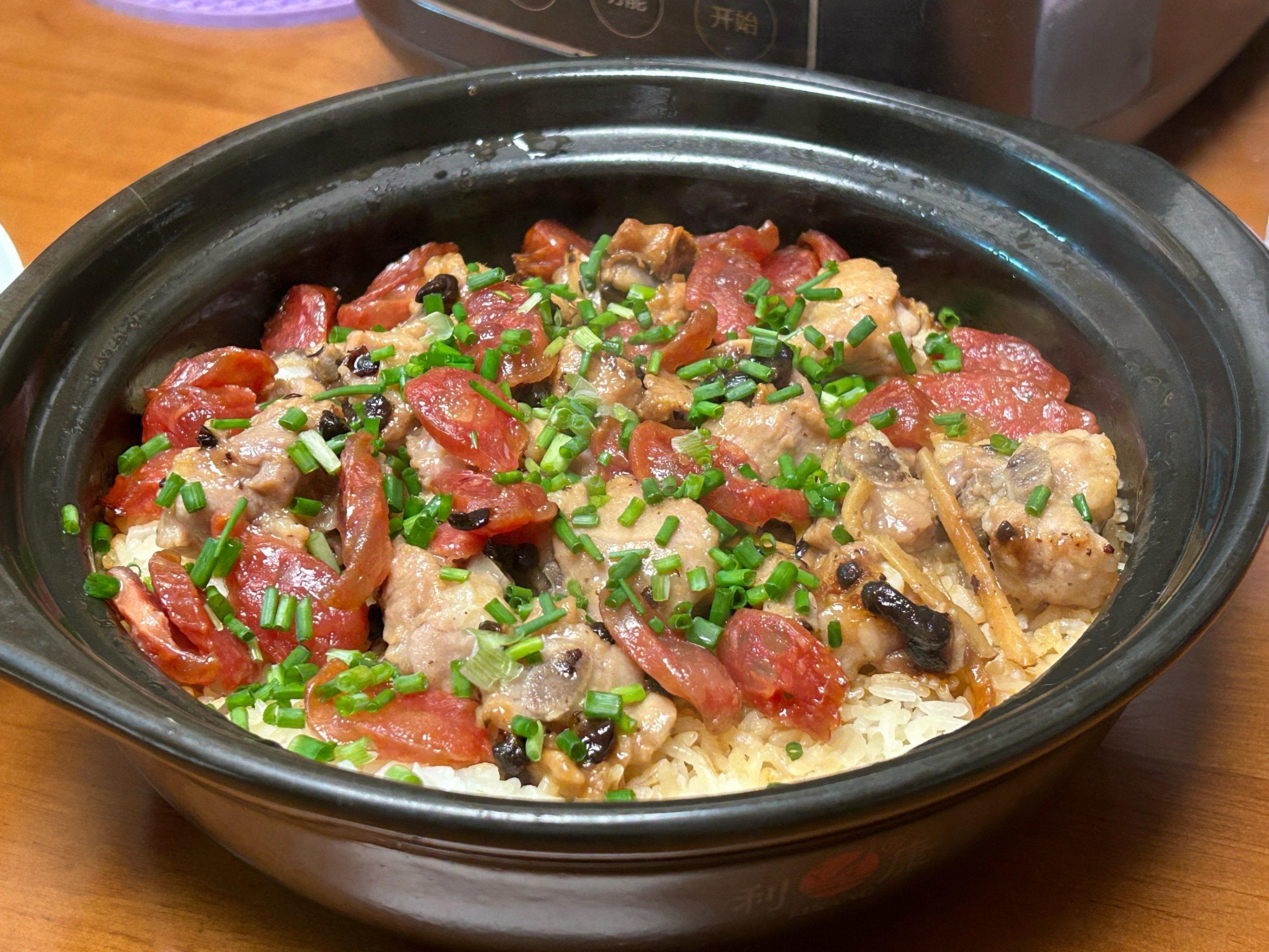 关于煲仔饭的一点行业思考：为什么大家都在做的生意，有人能留住客，有人却只是图个热闹？(图2)