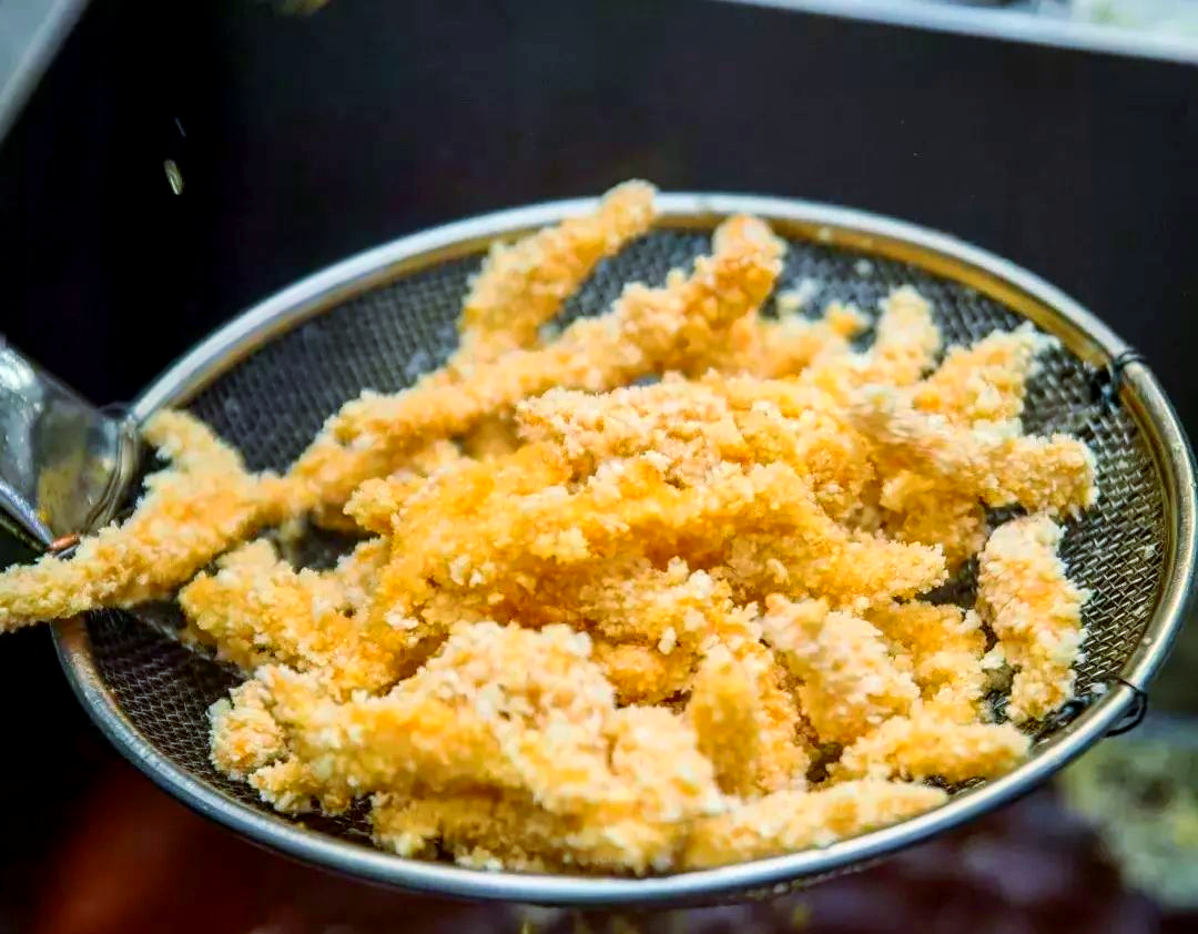 去哪里学炸货技术才靠谱,新手别被“简单好做”骗了(图2) 去哪里学炸货技术才靠谱,新手别被“简单好做”骗了(图2)