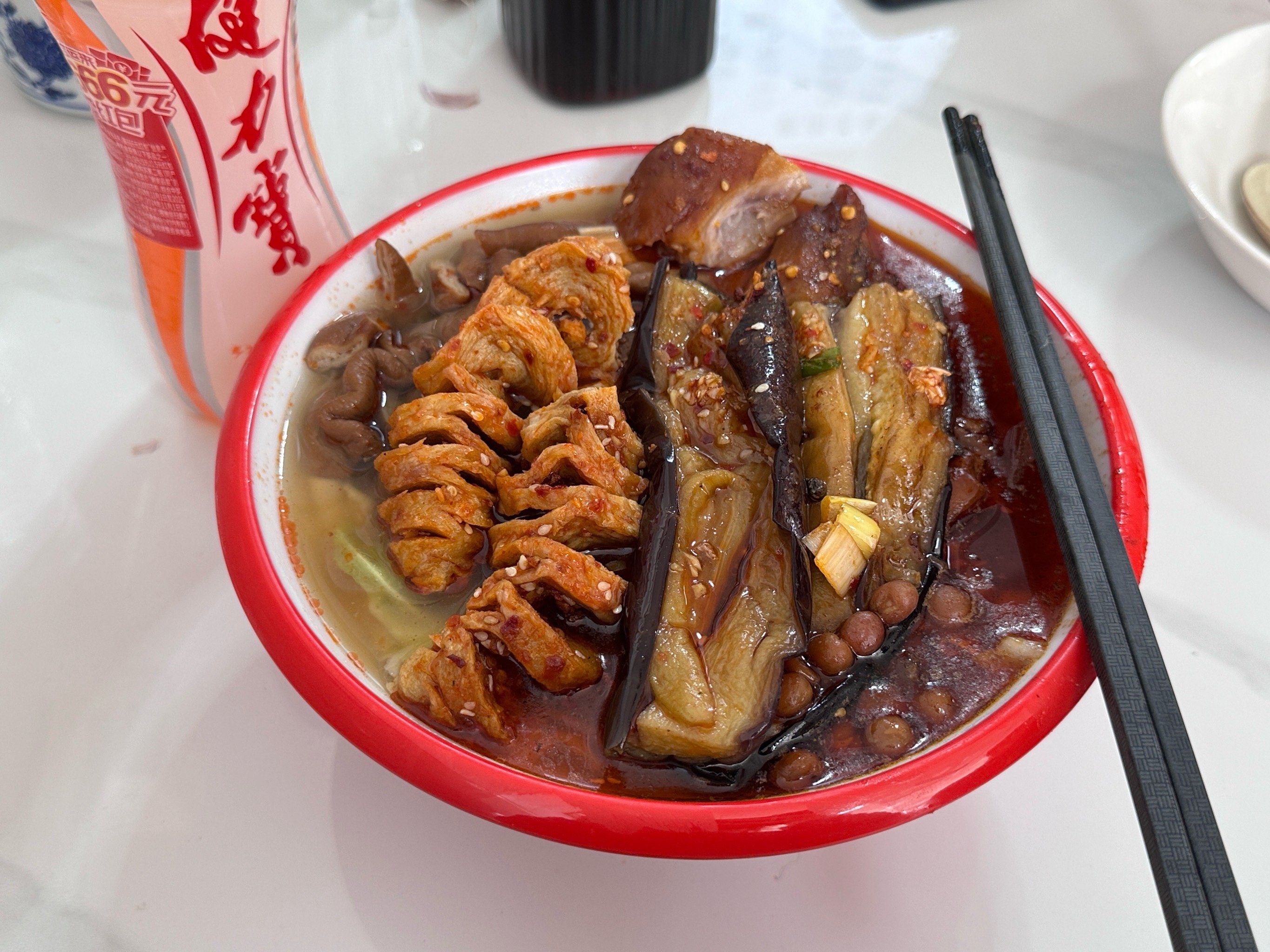 板面卤料的熬制方法怎么学，味道稳定才是关键(图2)