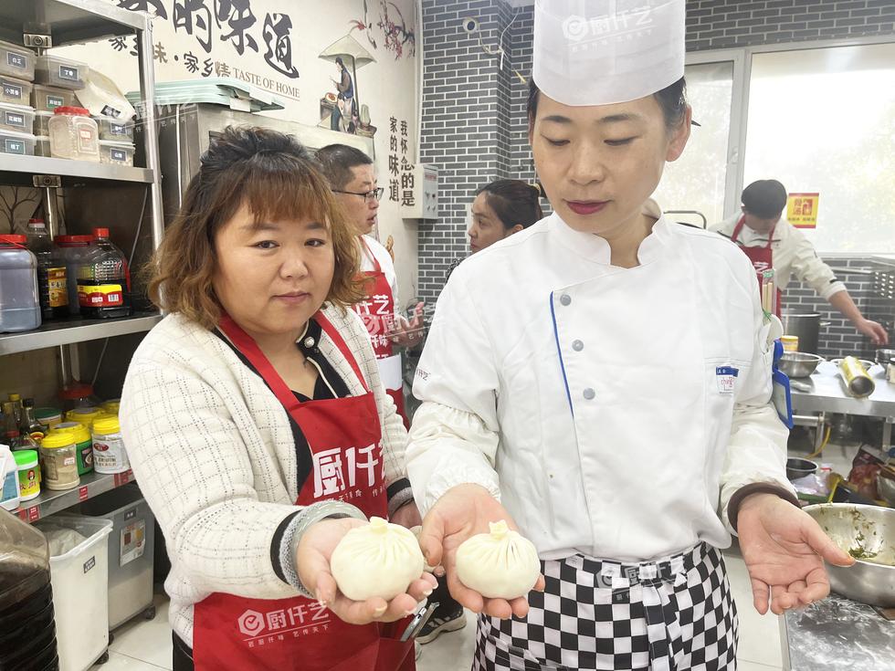 一天卖300个包子利润多少？想做早餐包子生意的人，这些账要先算清楚(图2)