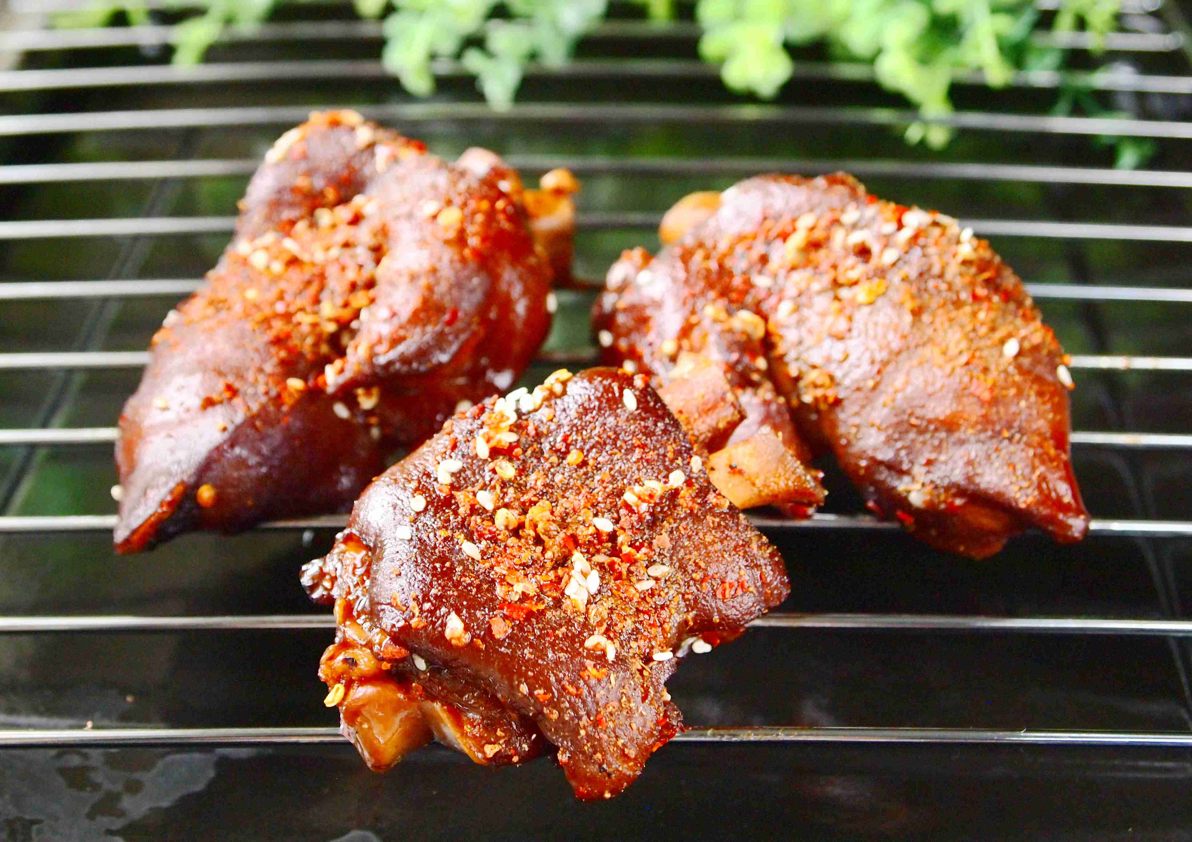 济南烤猪蹄培训，卤制和烤制流程全教吗？(图3)