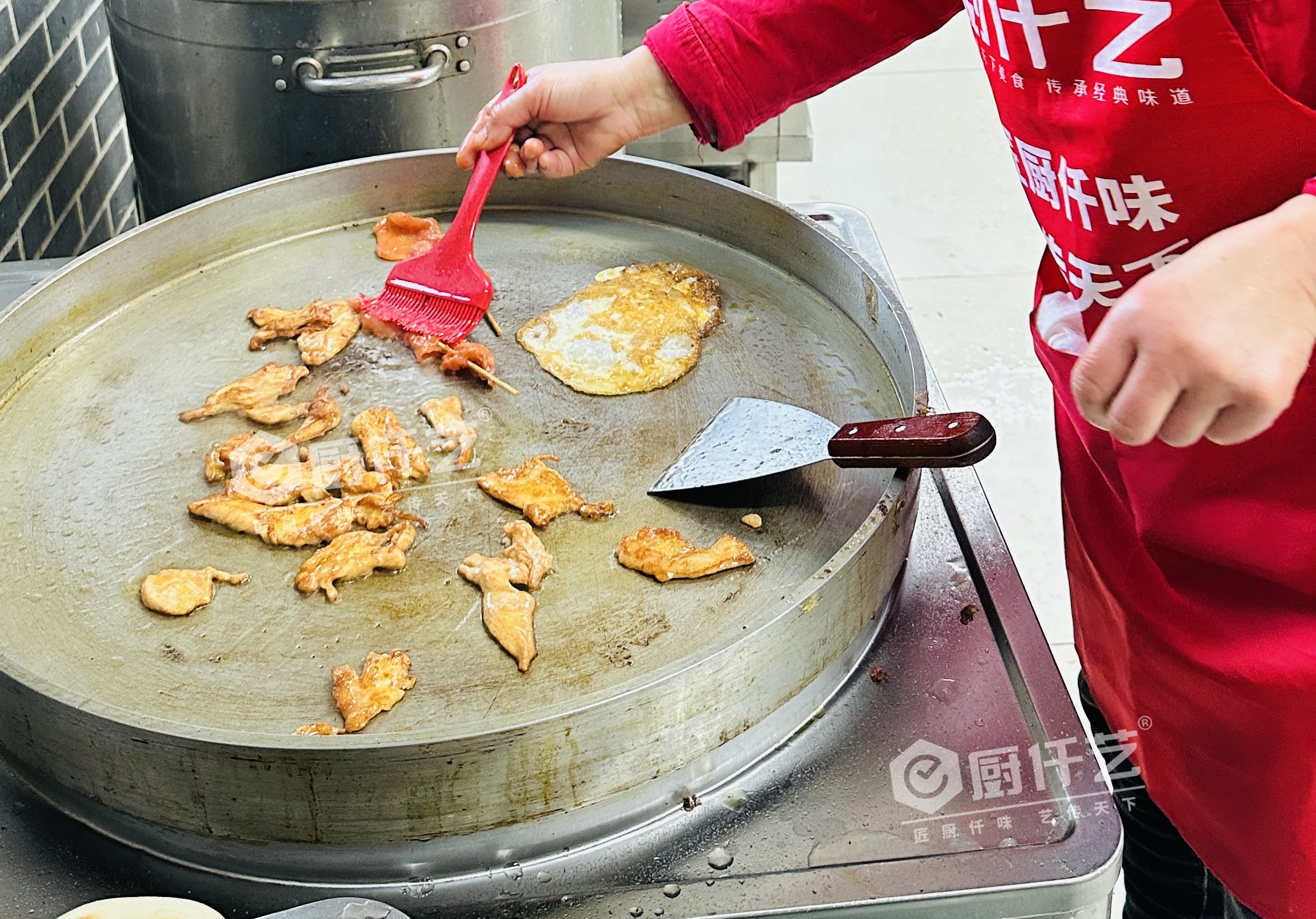 里脊肉夹饼摆摊能不能做？新手做里脊肉夹饼，这几个关键点不懂很容易踩坑(图3)