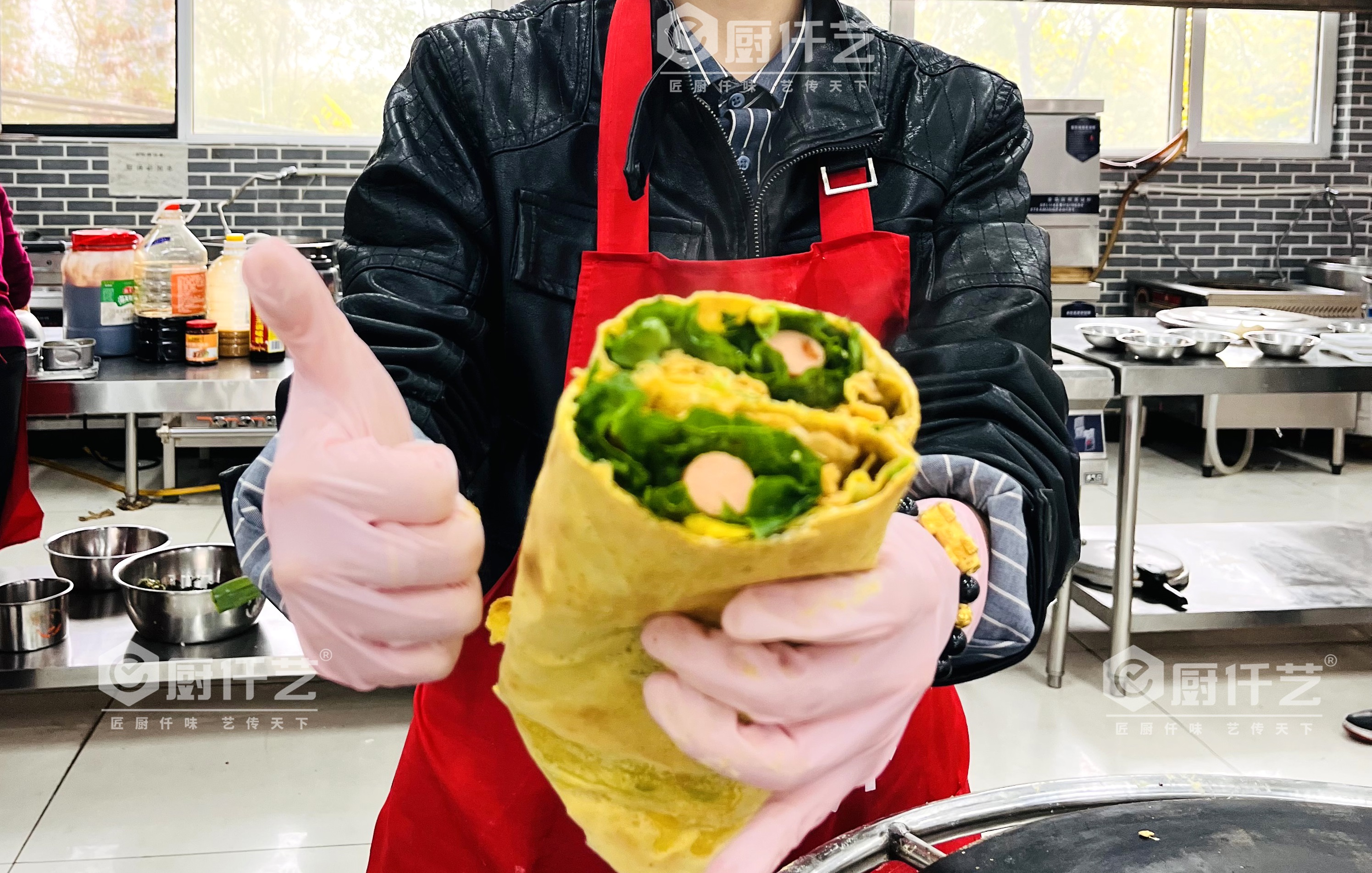 杂粮煎饼值得学吗？德州哪里可以学杂粮煎饼？摆摊创业算笔账(图2)
