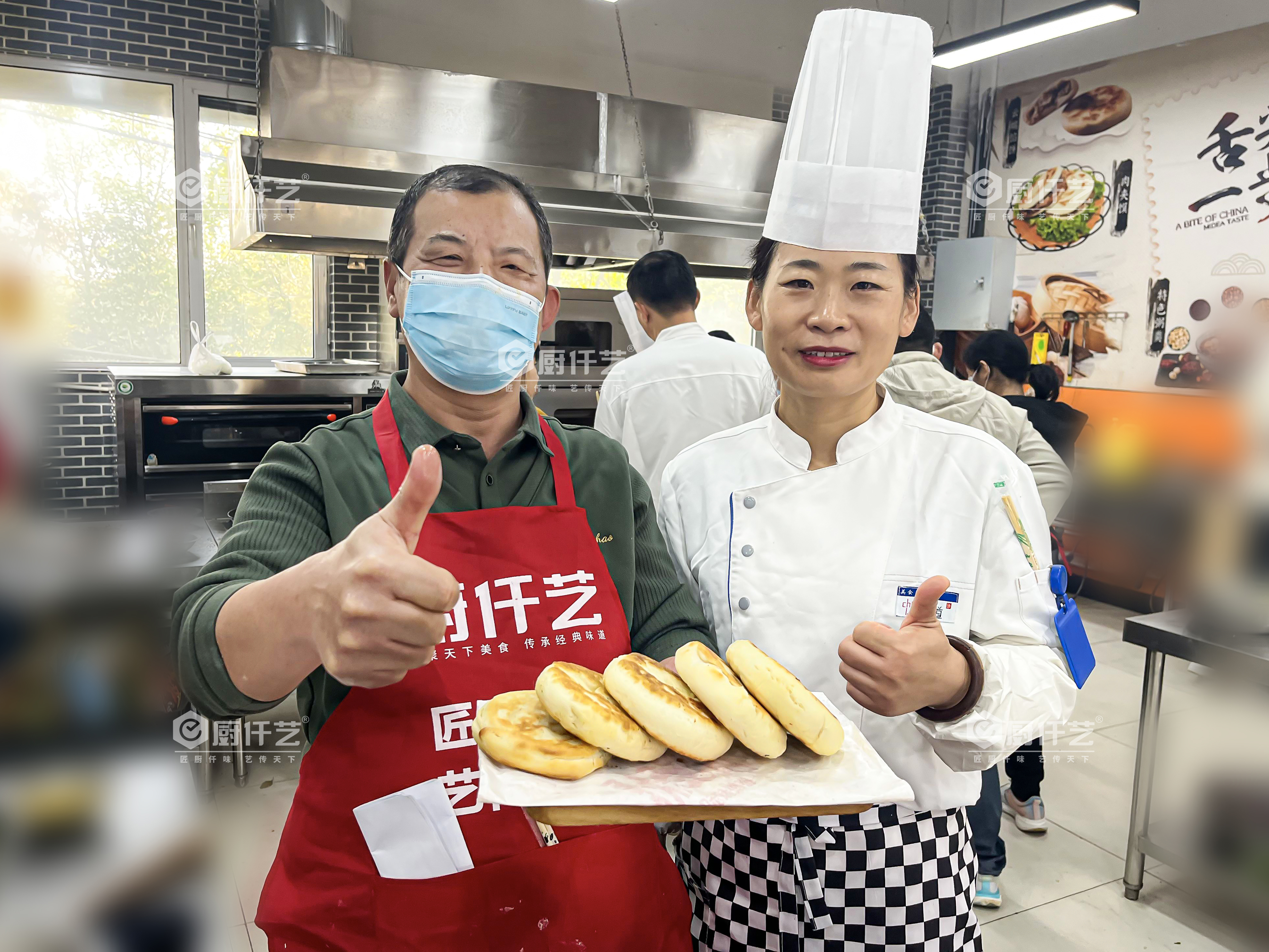 实用：威海哪里可以学烧饼？发面和油酥是两码事(图4)