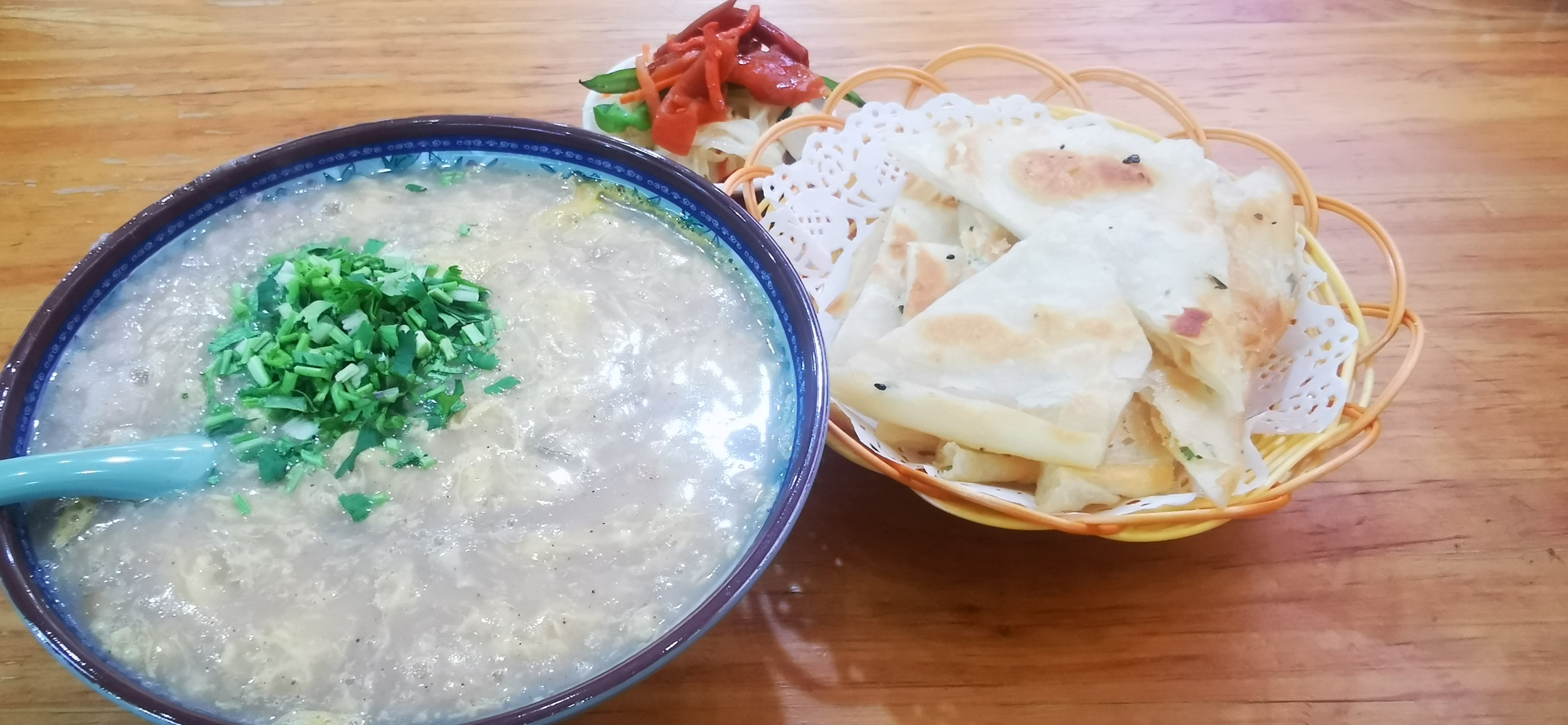 临沂糁汤凌晨四点出摊，学之前先问自己一个问题：早上起得来吗？(图3)