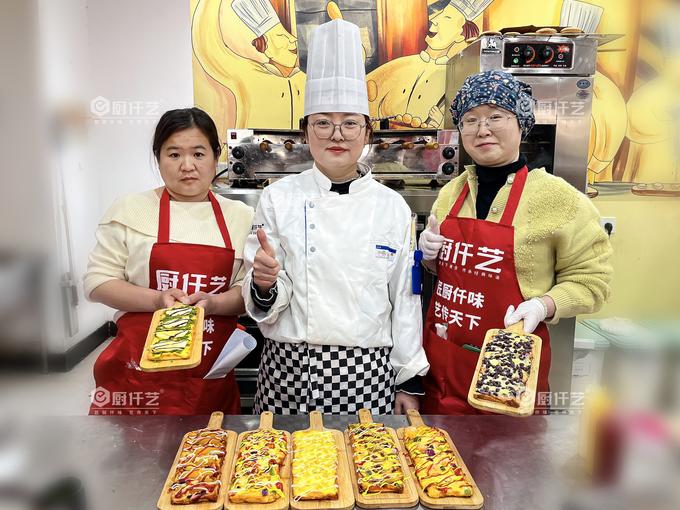开个披萨店一年能赚多少？厨仟艺帮你把账算明白，少走弯路！(图2)