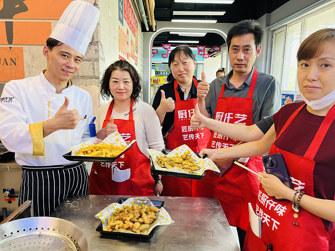 炸货店卖什么比较好?炸货品类选择、菜单搭配与技术学习指南