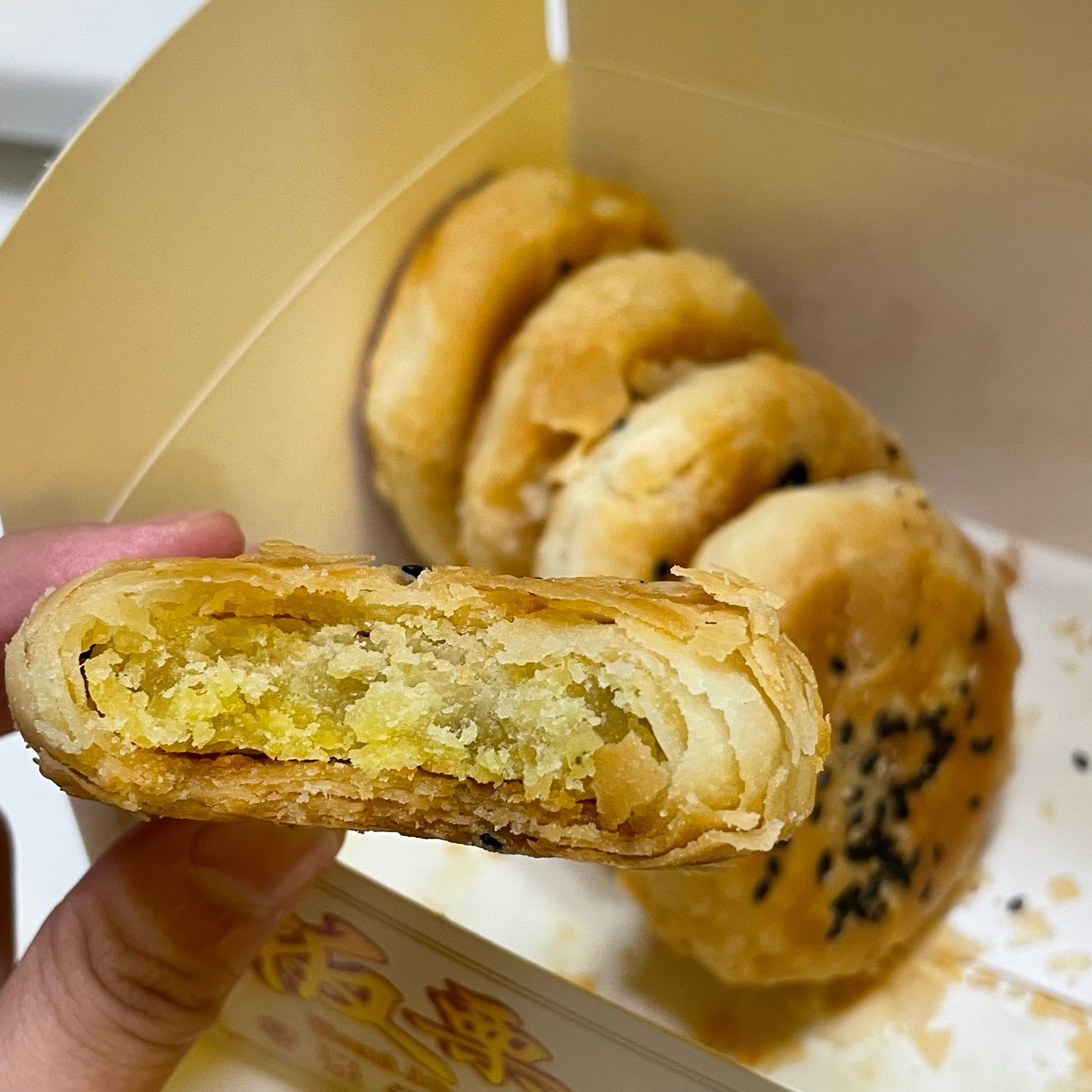 板栗饼可以放几天？学会保存核心技巧，摆摊创业先过保质期这一关