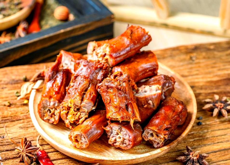 几千元是“投资”,几万元是“赌博”?深度起底“一般学卤菜要多少学费”(图2) 几千元是“投资”,几万元是“赌博”?深度起底“一般学卤菜要多少学费”(图2)